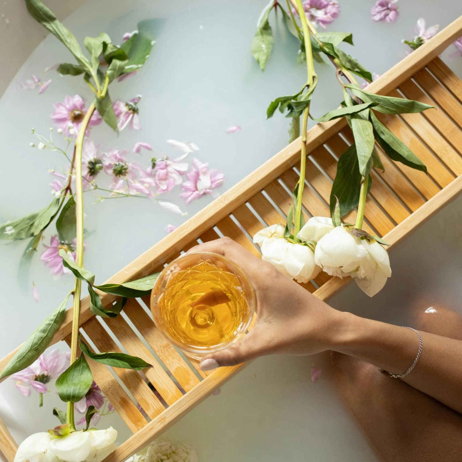 Cấy Collagen trẻ hóa đa tầng
